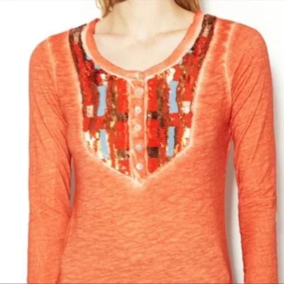 Free People Tiger Eyes Sequin Henley Top M - Picture 2 of 13